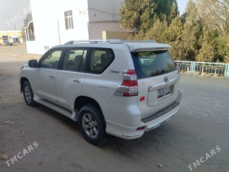 Toyota Land Cruiser Prado 2015 - 590 000 TMT - Kerki - img 7