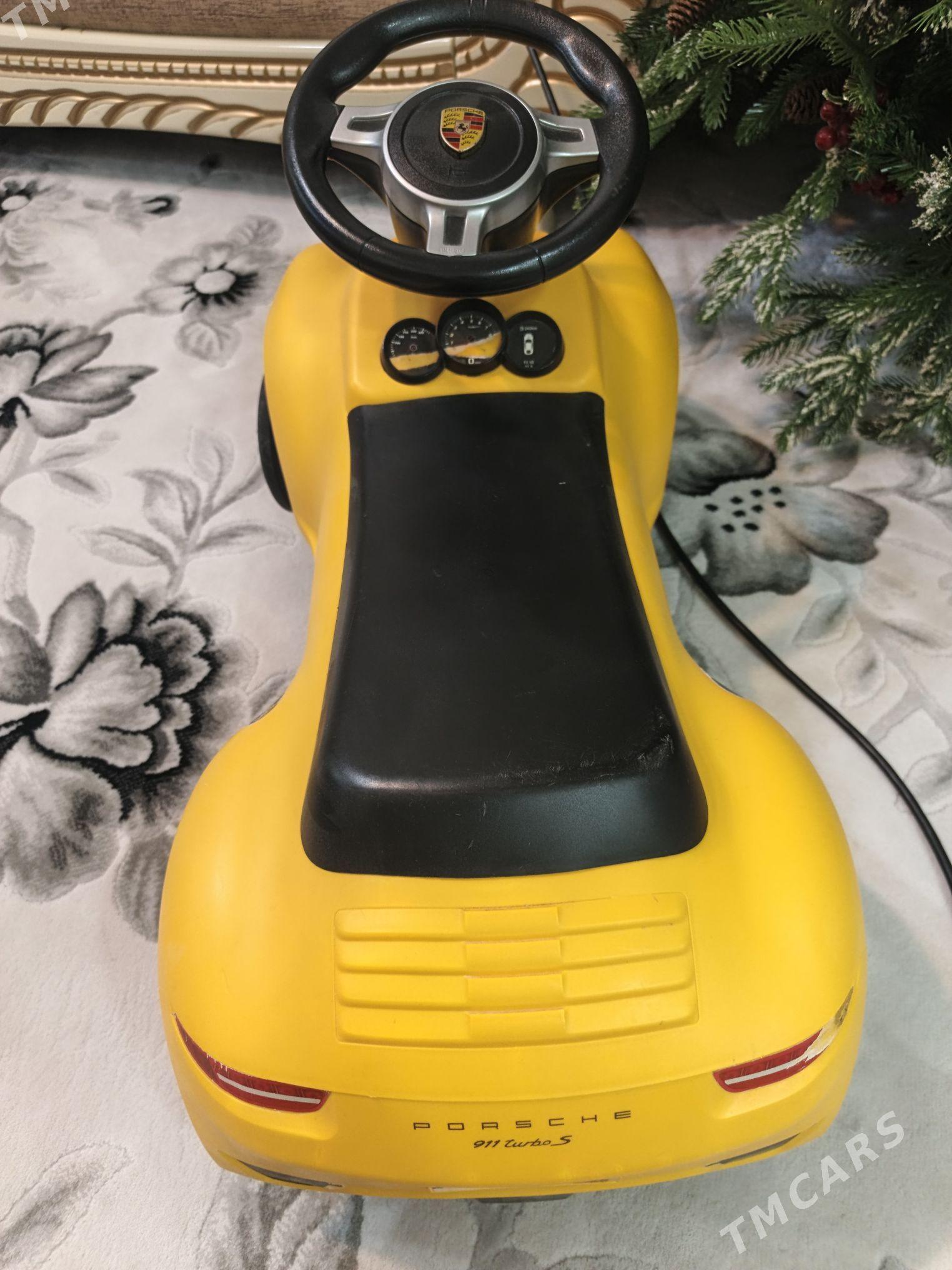 ПРОДАМ ДЕТСКУЮ МАШИНУ - Ашхабад - img 3