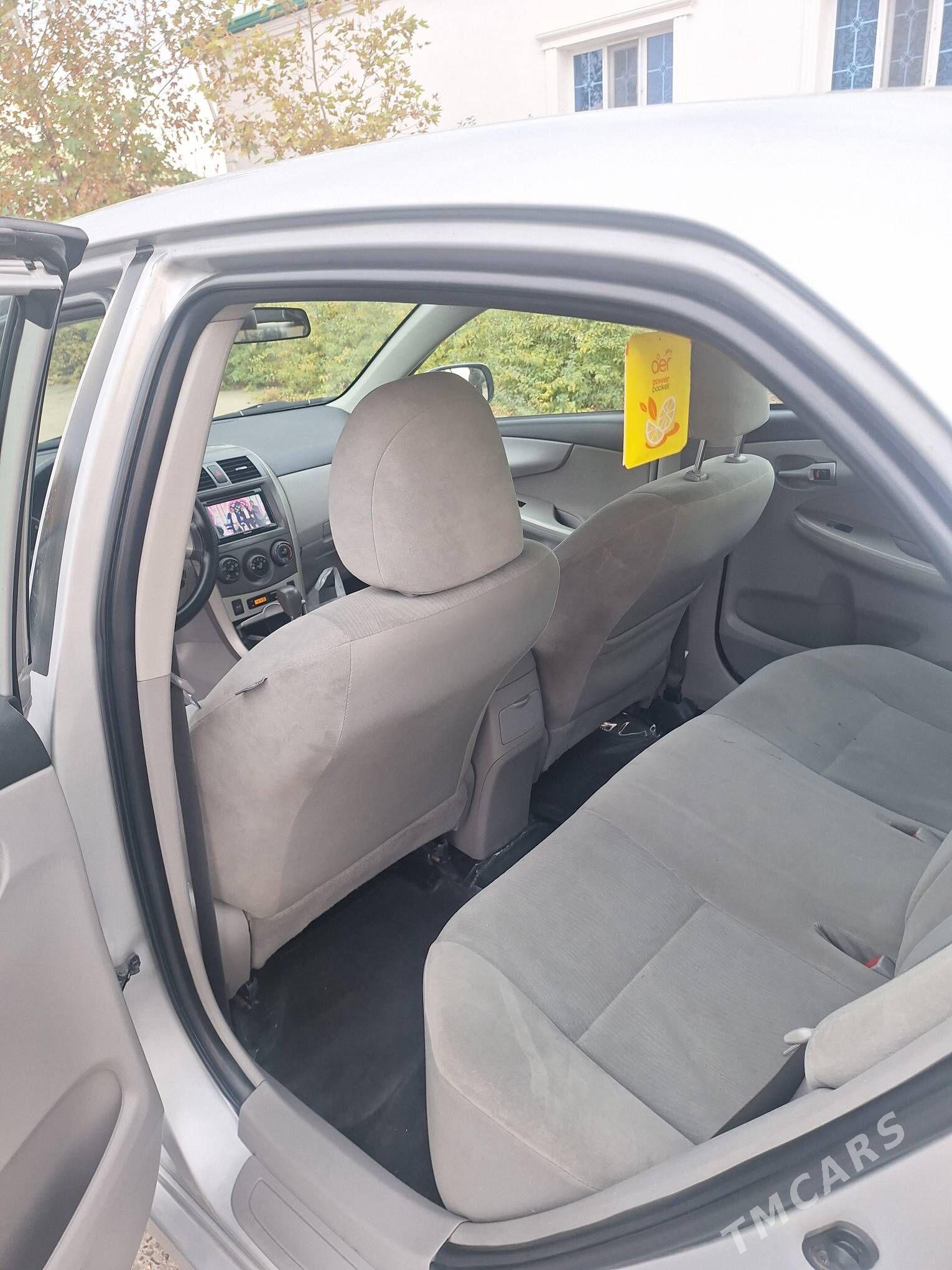 Toyota Corolla 2011 - 180 000 TMT - Aşgabat - img 8