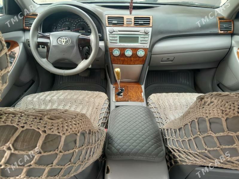 Toyota Camry 2010 - 140 000 TMT - Керки - img 5