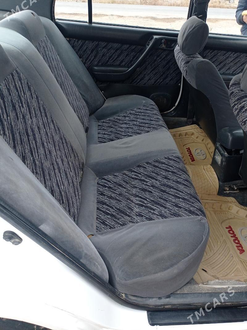 Toyota Corona 1995 - 56 000 TMT - Ходжамбаз - img 7