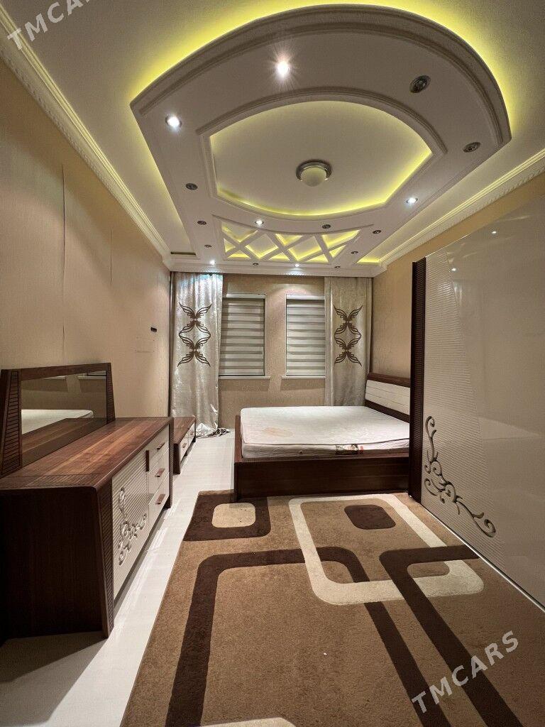 Mir 4 Arkacka 4 komnat - Parahat 4 - img 1