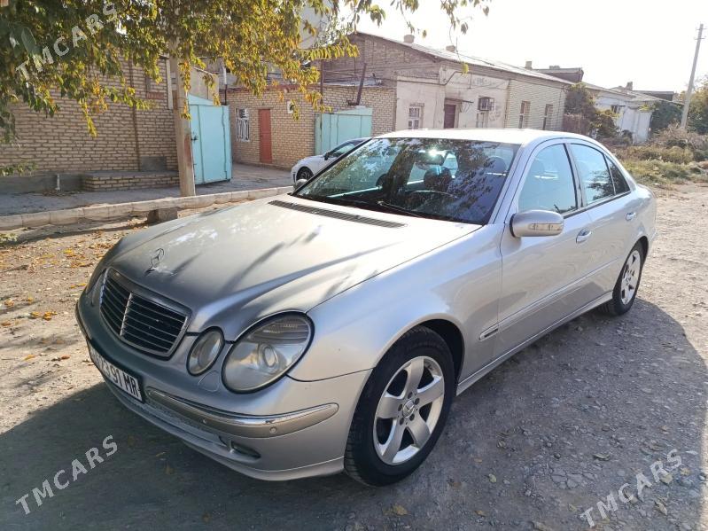 Mercedes-Benz E320 2002 - 165 000 TMT - Мары - img 2