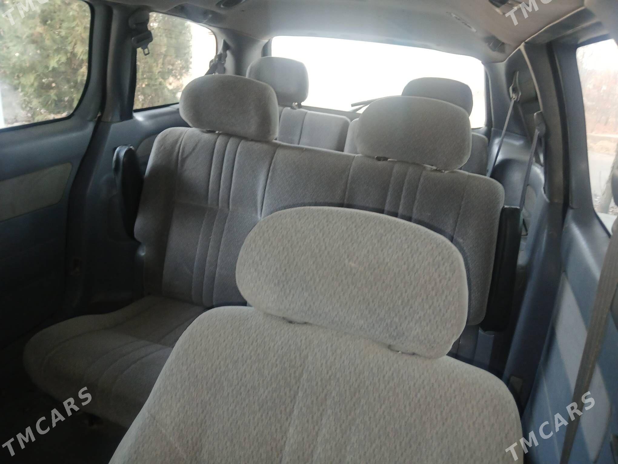 Toyota Sienna 2002 - 140 000 TMT - Кёнеургенч - img 7