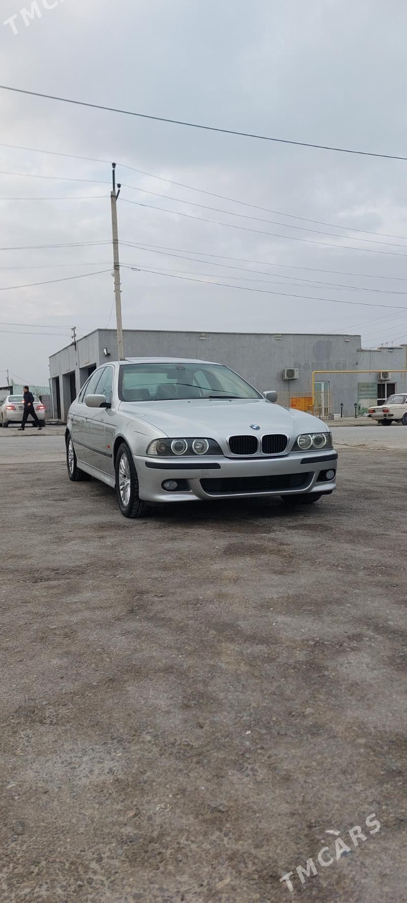 BMW E39 2001 - 125 000 TMT - Bäherden - img 3