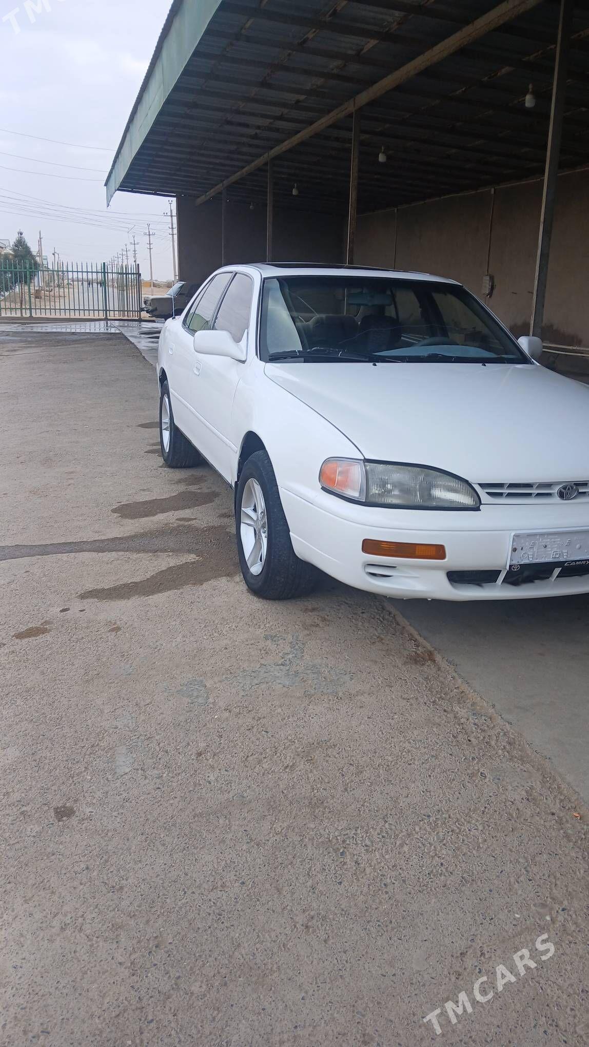 Toyota Camry 1995 - 100 000 TMT - Tejen - img 5