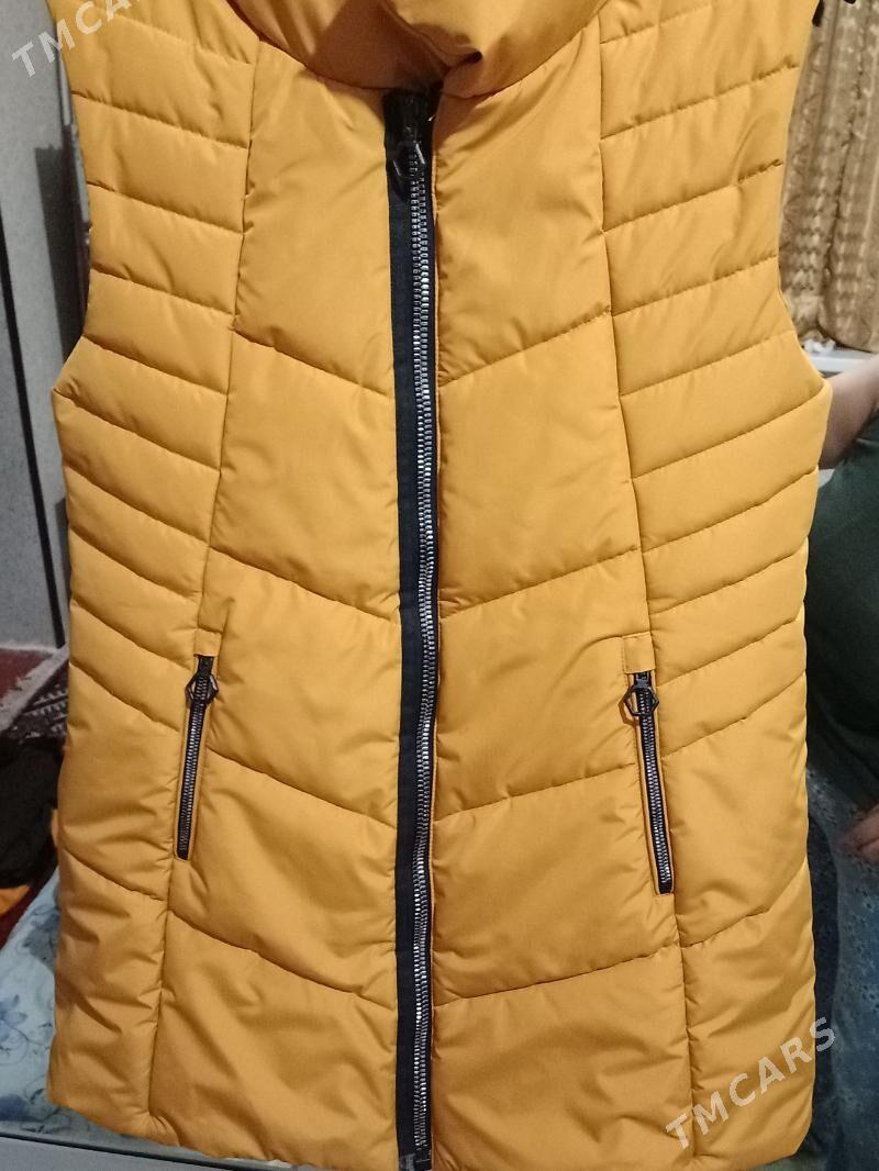 Yensiz kurtka - Туркменабат - img 1