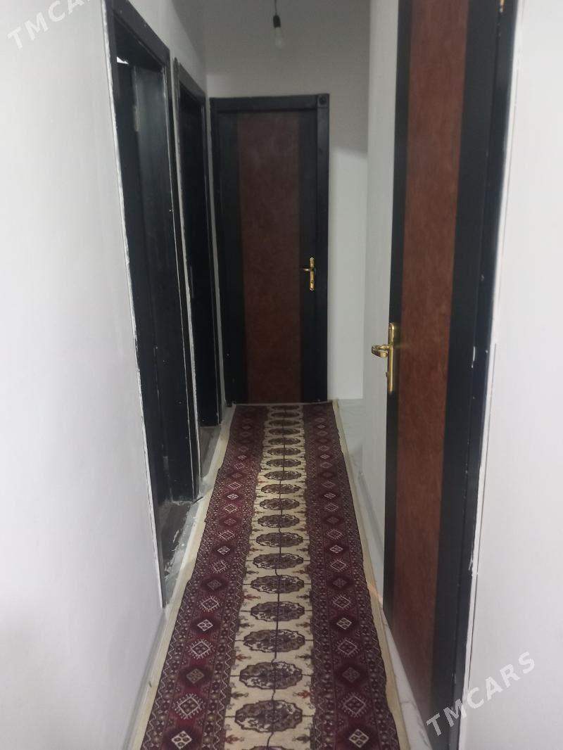 Bezhozyayin kv Mir2 - Мир 2 - img 5