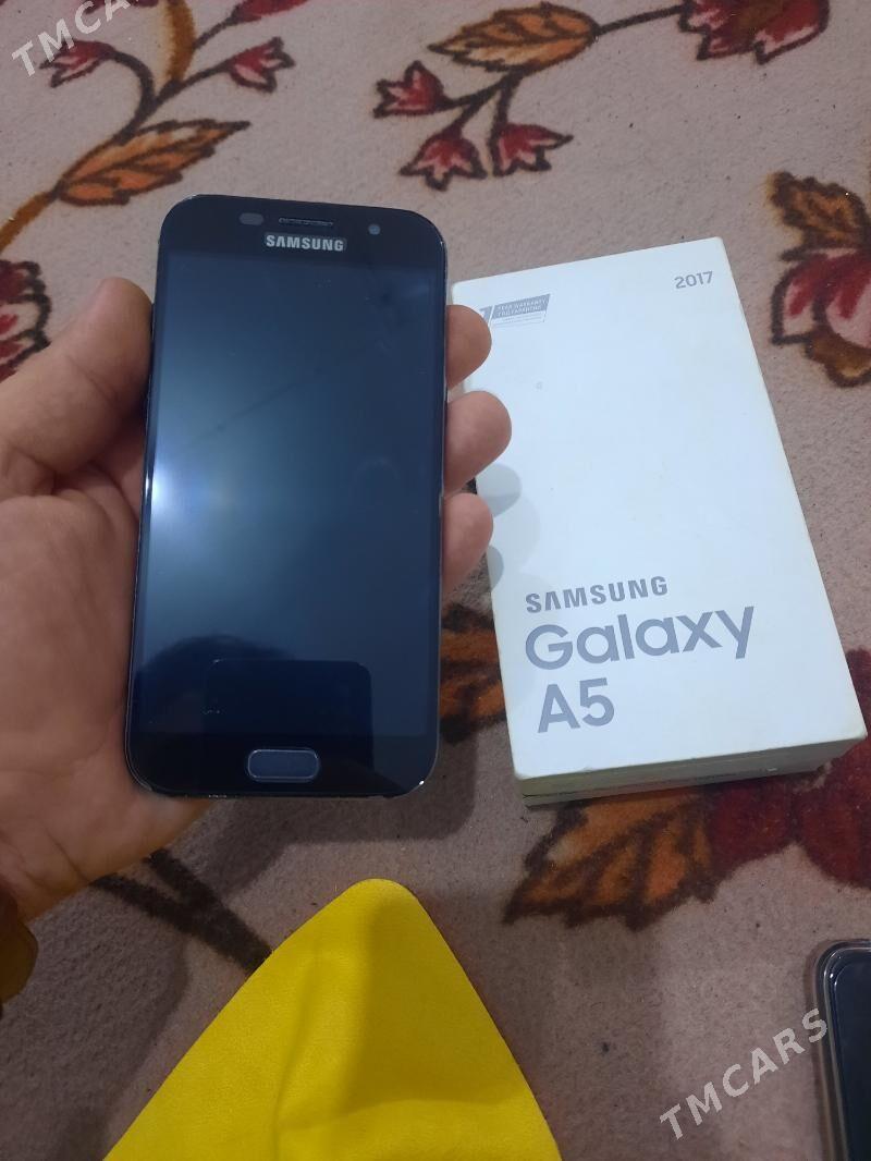 Samsung A5 2017  3/32 - Ёлётен - img 2