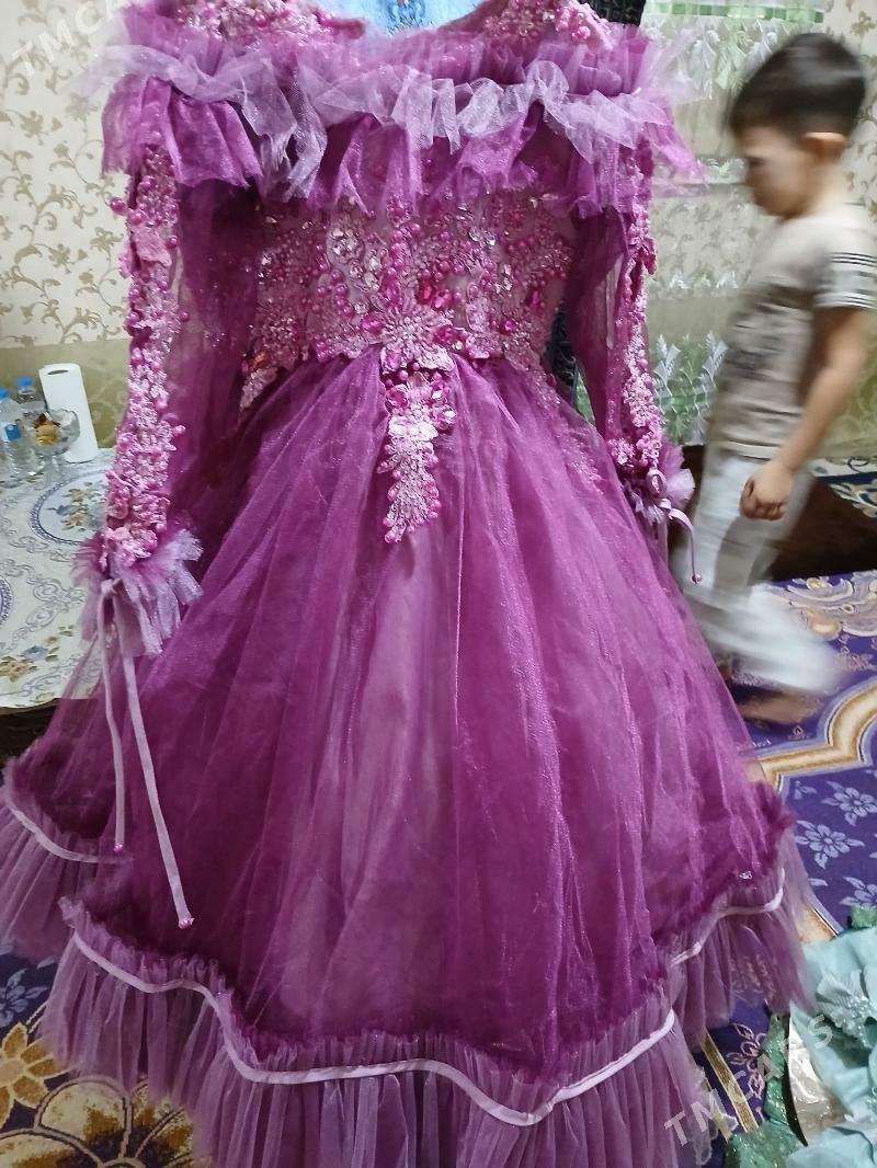 Caga fata koynekler - Hitrowka - img 5