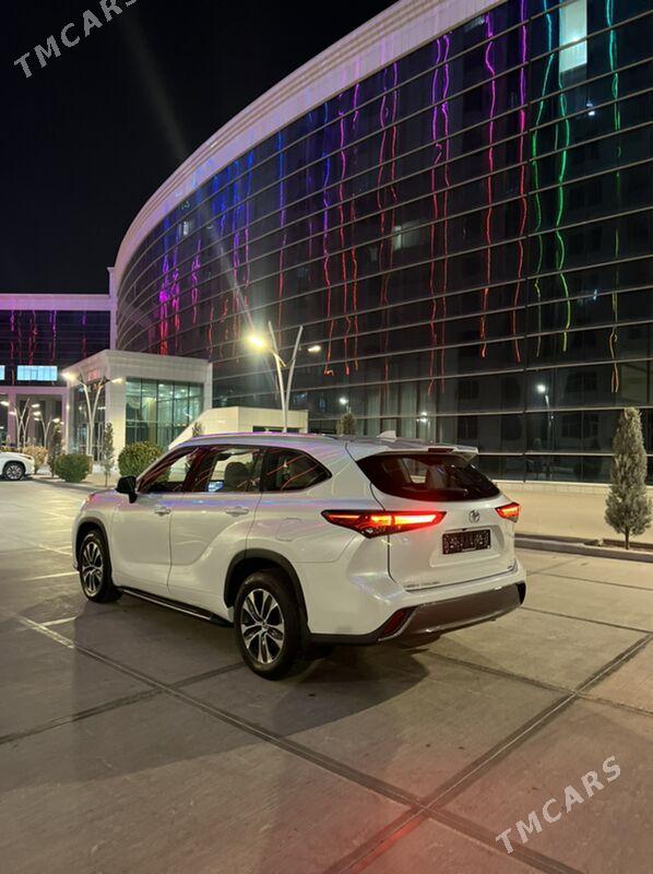 Toyota Highlander 2021 - 520 000 TMT - Aşgabat - img 3