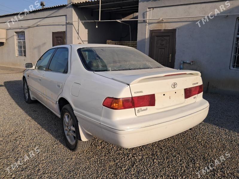 Toyota Camry 2000 - 130 000 TMT - Mary - img 3