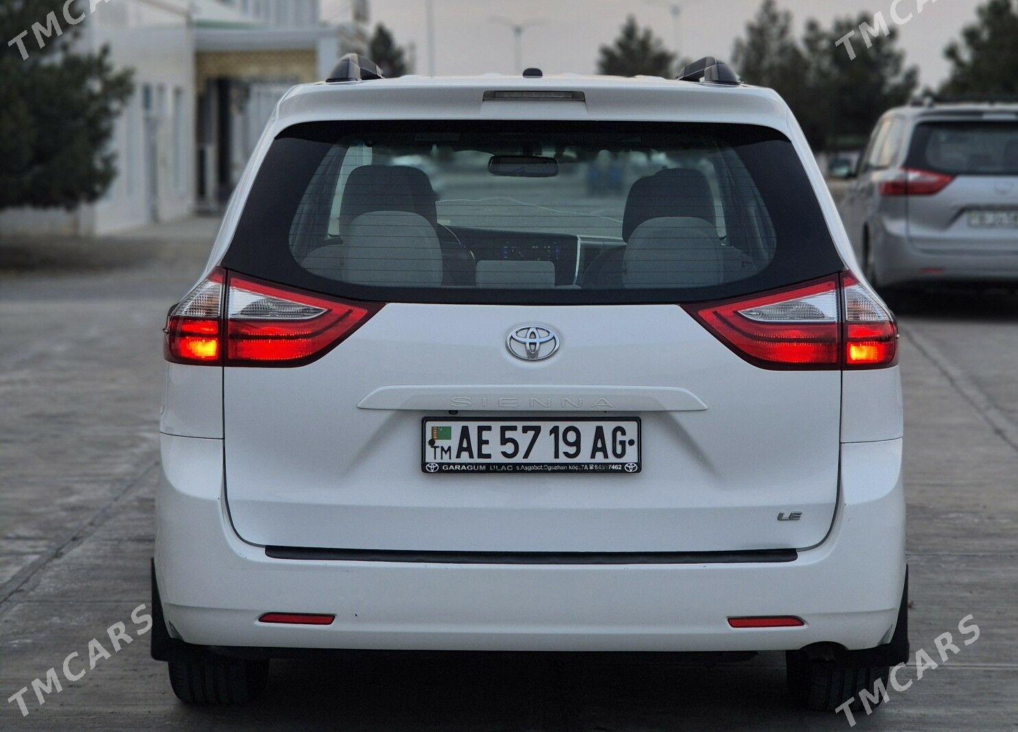 Toyota Sienna 2015 - 350 000 TMT - Gyzylarbat - img 6