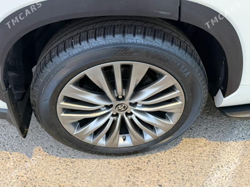 Toyota Highlander 2021 - 835 000 TMT - Ашхабад - img 7