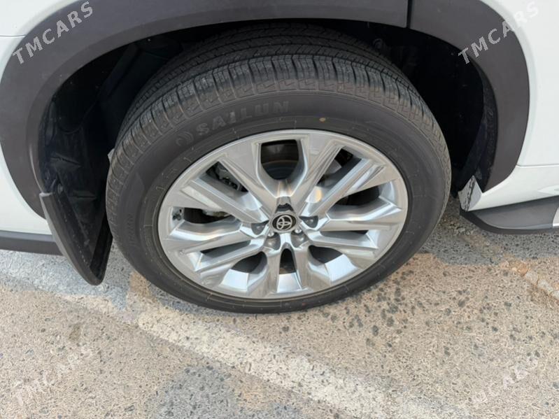 Toyota Highlander 2021 - 735 000 TMT - Aşgabat - img 6