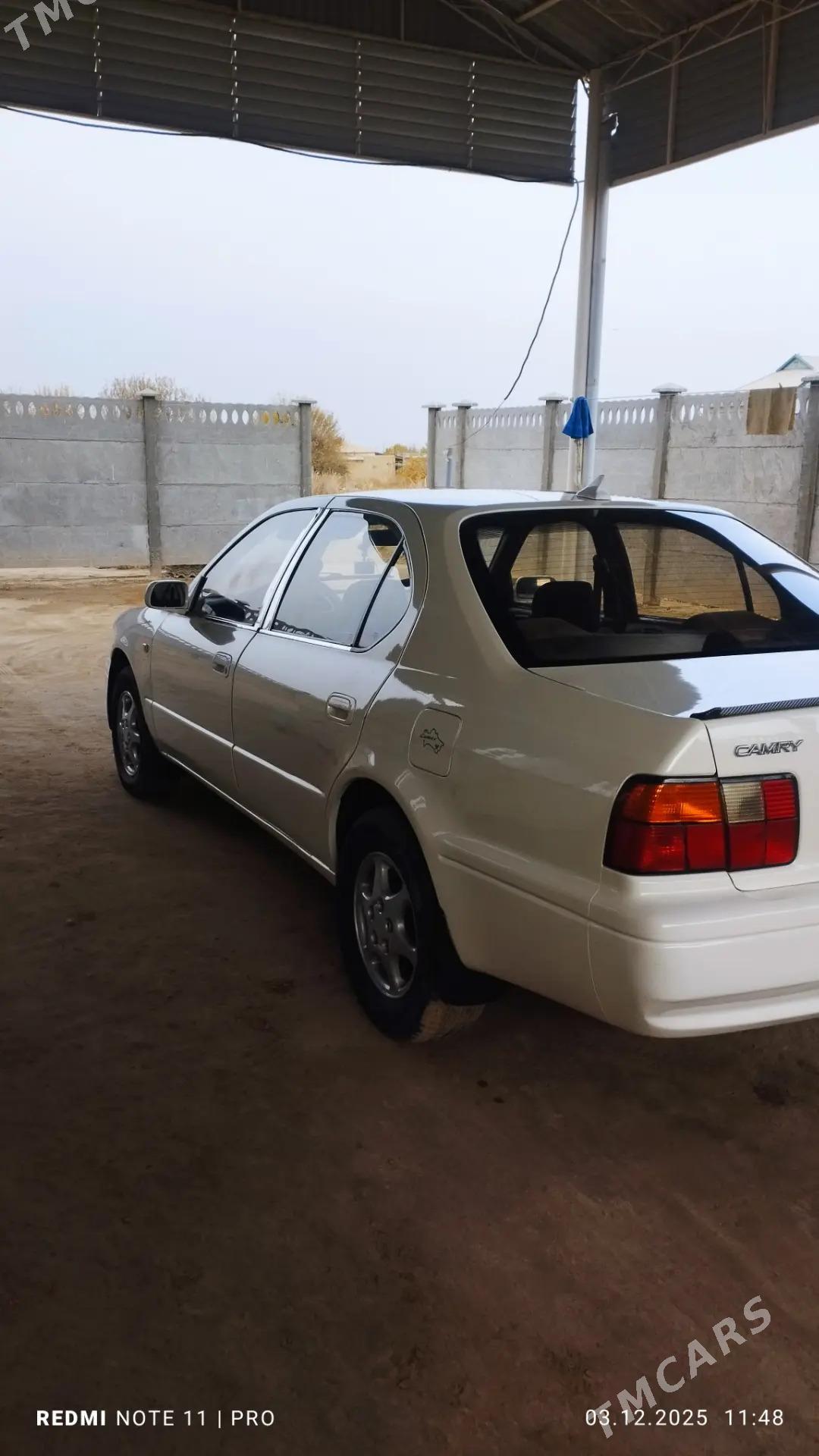 Toyota Camry 1995 - 70 000 TMT - Туркменгала - img 1