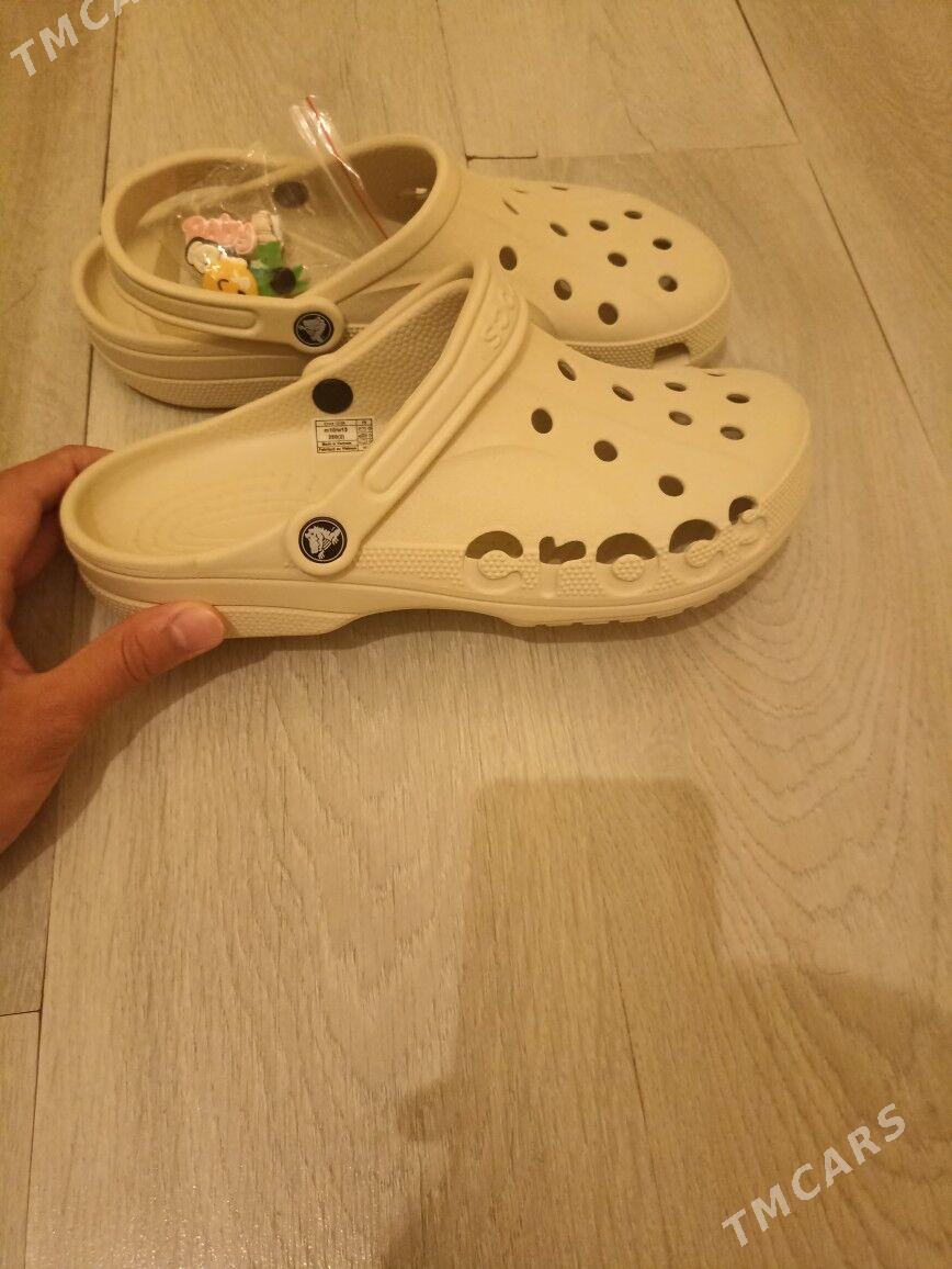 CROCS - Parahat 2 - img 1