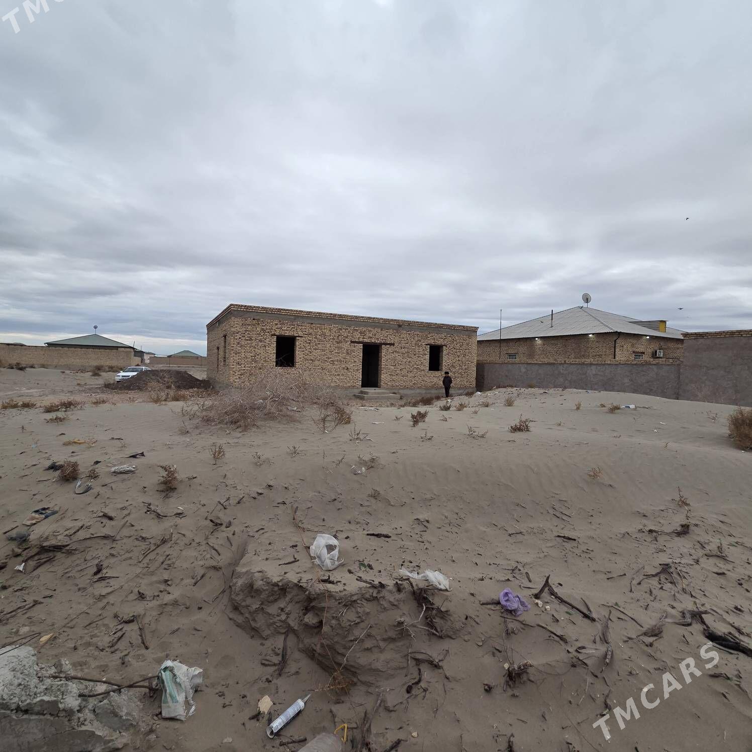 jay - Дашогуз - img 2