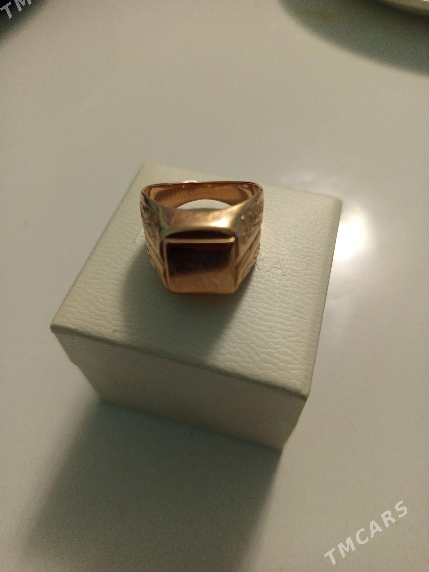 Gyzyl altin ýuzik - Дашогуз - img 6