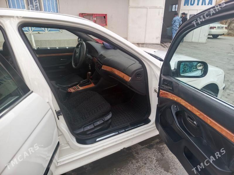 BMW 528 1998 - 100 000 TMT - Байрамали - img 1