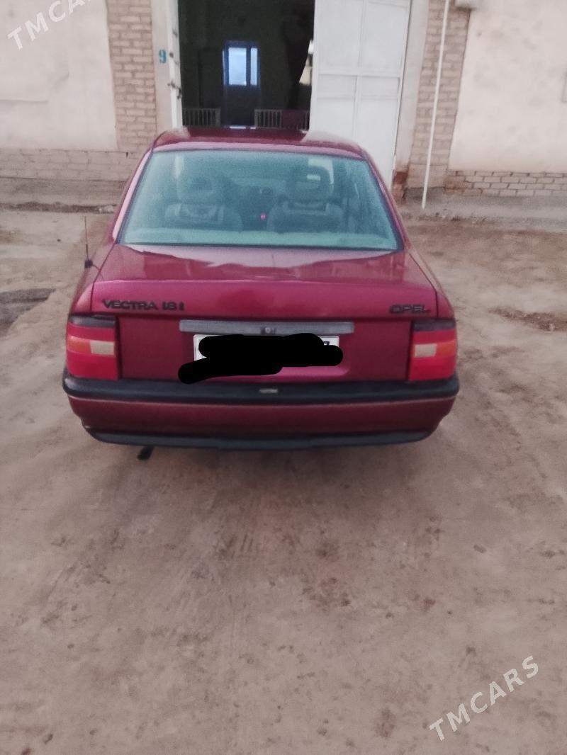 Opel Vectra 1992 - 46 000 TMT - етр. Туркменбаши - img 4