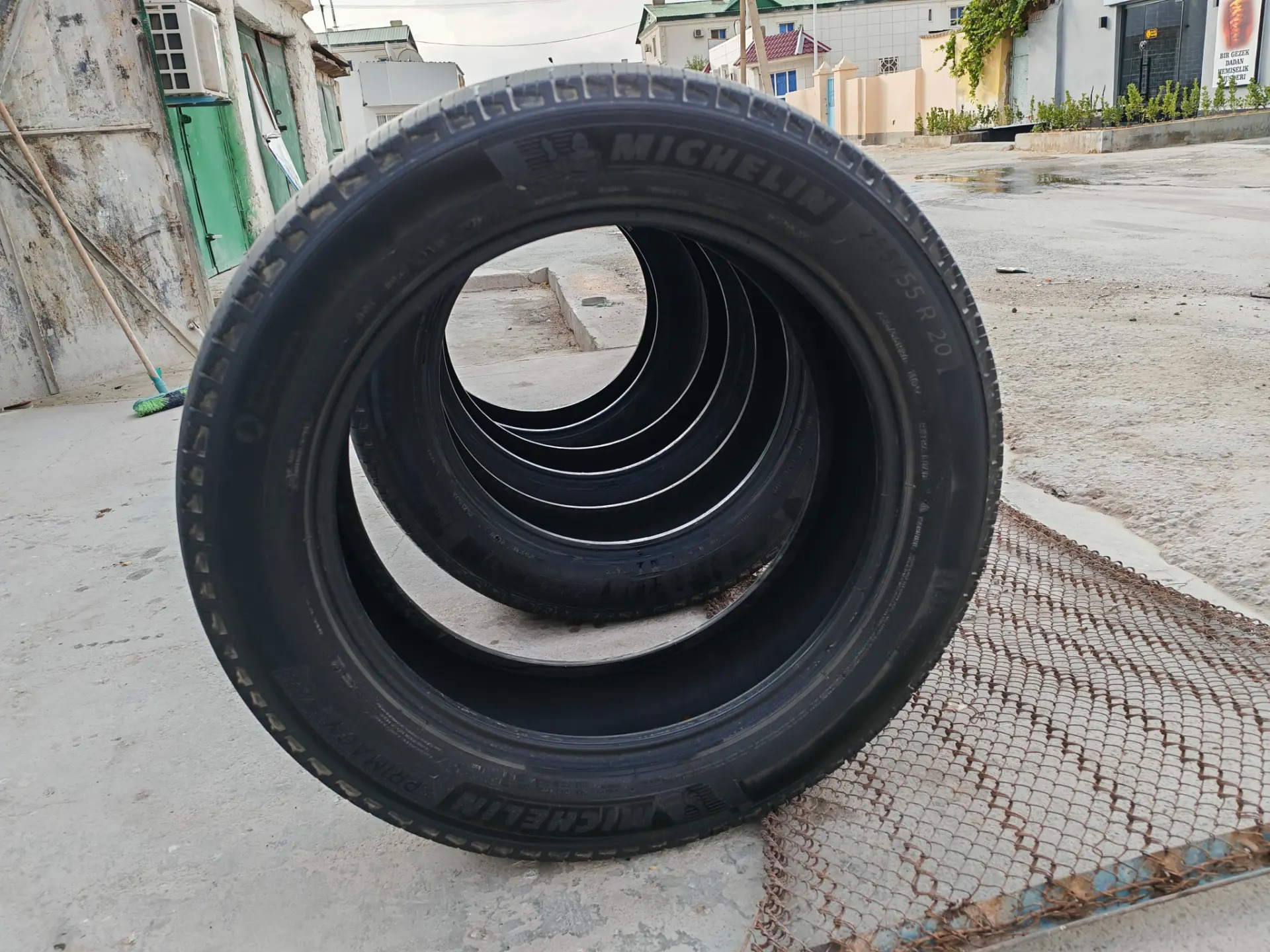 Teker 4 sany Michelin 255/55R2 900 TMT - Balkanabat - img 2