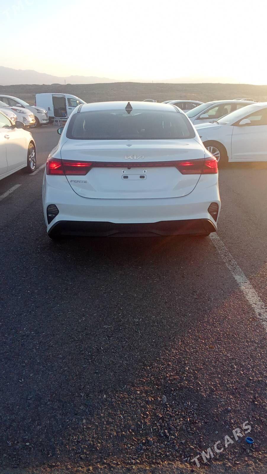 Kia Forte 2022 - 226 000 TMT - "Алтын Асыр" Гундогар базары ( Толкучка) - img 5