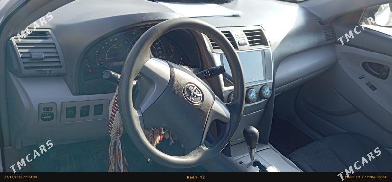 Toyota Camry 2011 - 180 000 TMT - Теджен - img 7
