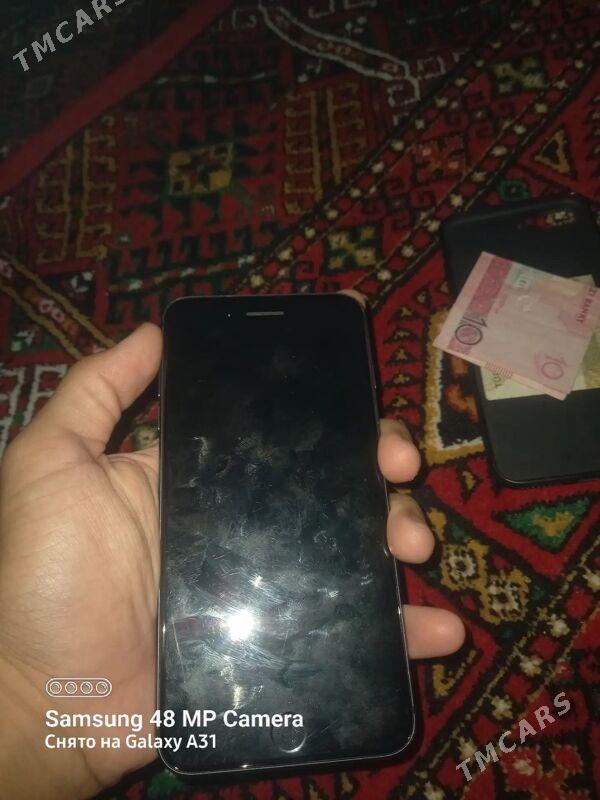 iPhone 8+ - Гурбансолтан Едже - img 4