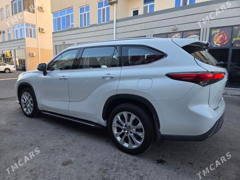 Toyota Highlander 2022 - 650 000 TMT - Мары - img 4