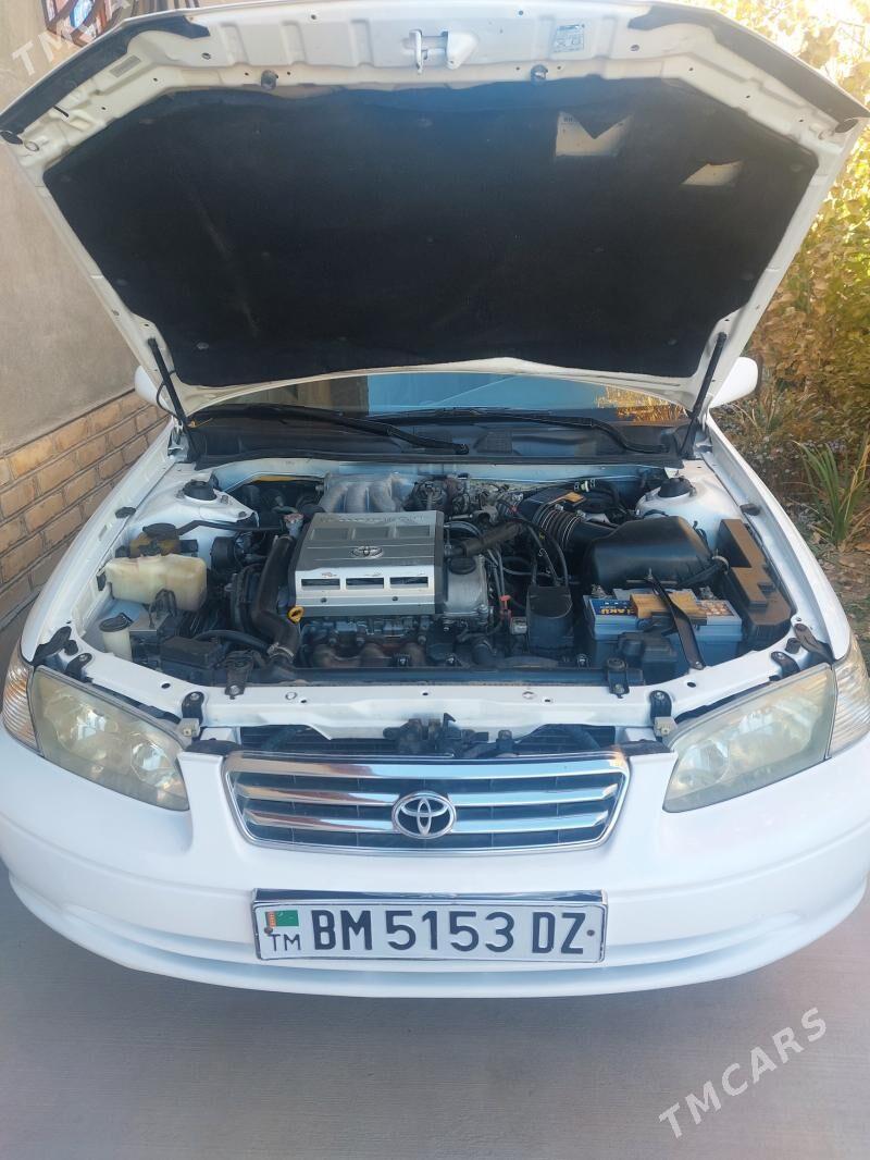 Toyota Camry 2000 - 220 000 TMT - Türkmenbaşy etr. - img 2