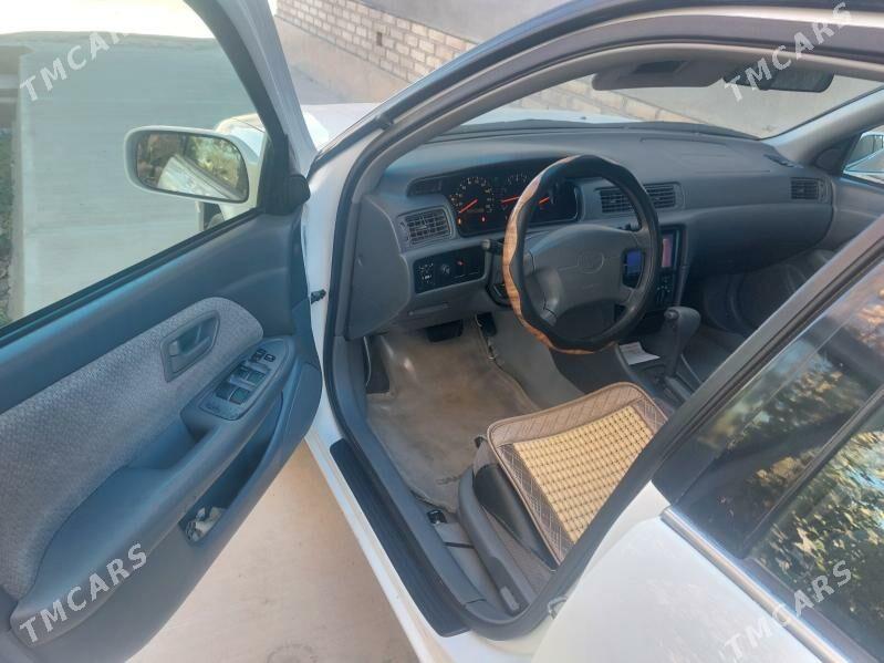 Toyota Camry 2000 - 220 000 TMT - Türkmenbaşy etr. - img 4
