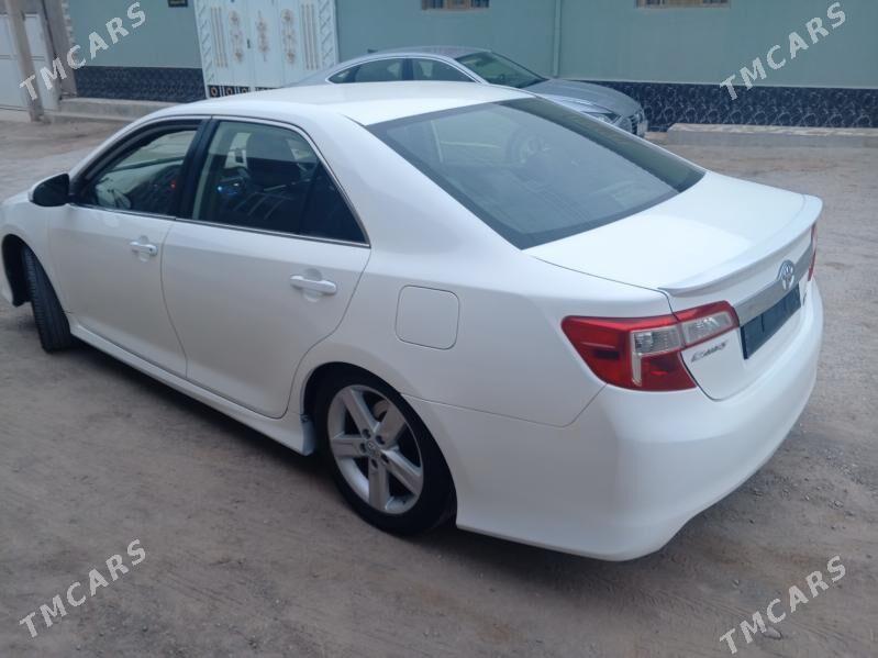 Toyota Camry 2013 - 247 000 TMT - Magdanly - img 3