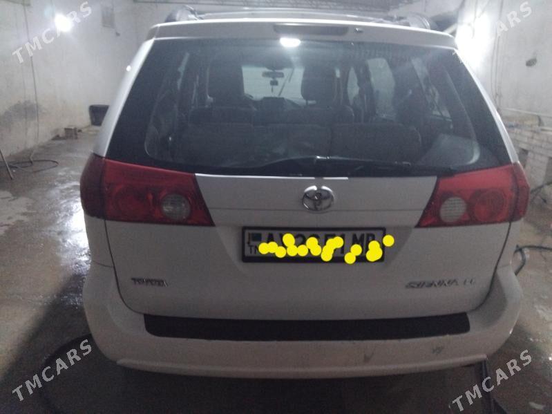 Toyota Sienna 2008 - 260 000 TMT - Байрамали - img 5