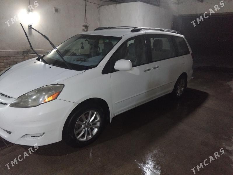 Toyota Sienna 2008 - 260 000 TMT - Байрамали - img 2