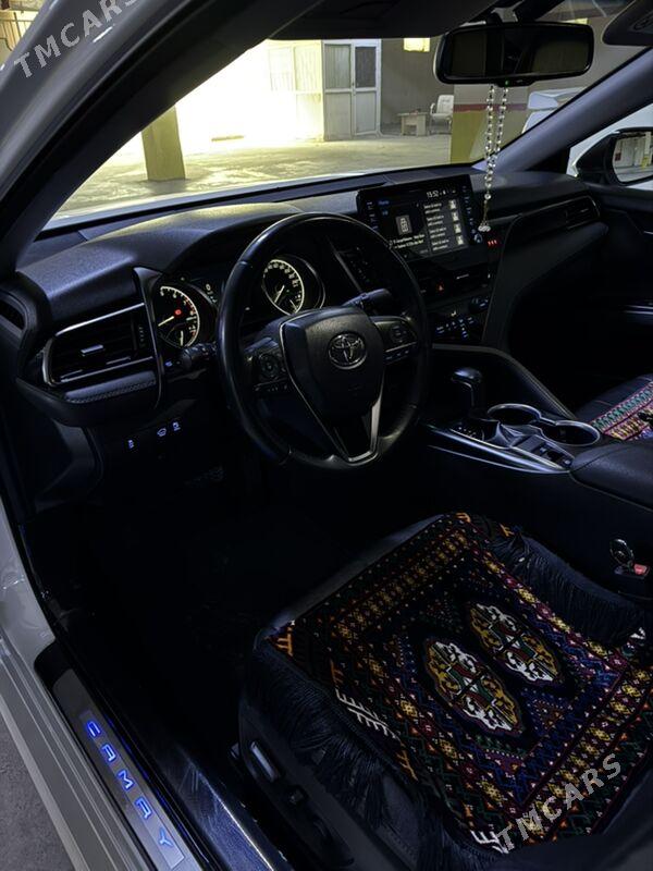 Toyota Camry 2022 - 615 000 TMT - Ашхабад - img 5