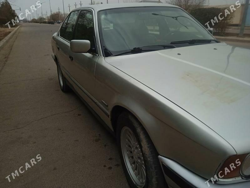 BMW E34 1990 - 30 000 TMT - Кёнеургенч - img 1