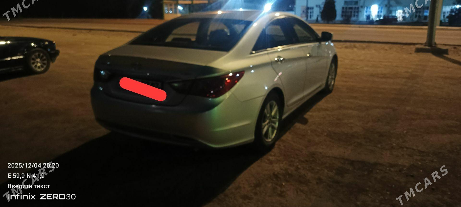 Hyundai Sonata 2012 - 135 000 TMT - Дашогуз - img 3