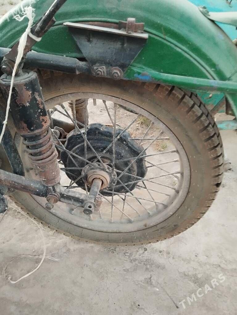 Ural 5557 2009 - 4 000 TMT - Саят - img 4