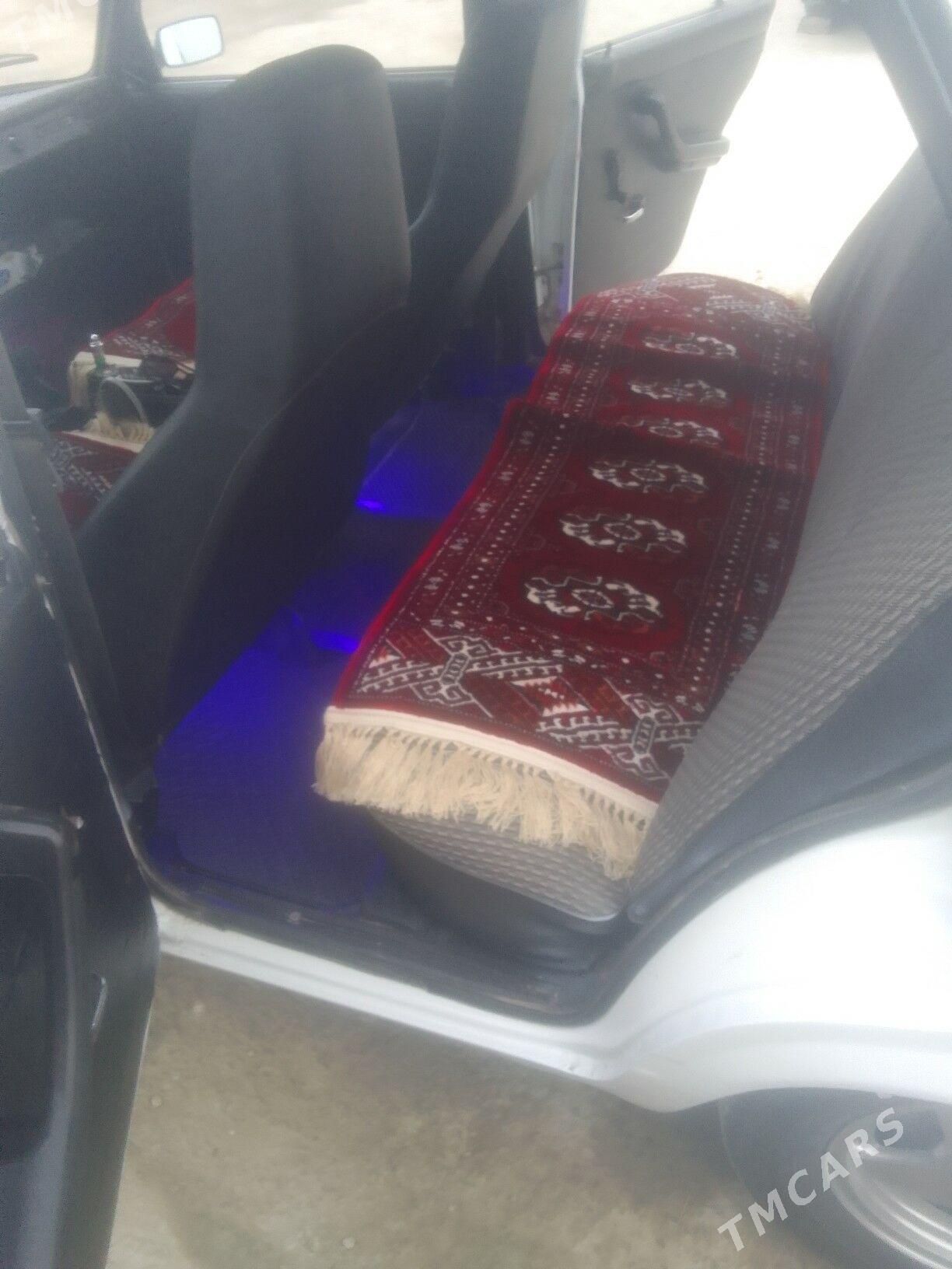 Lada 2107 1999 - 40 000 TMT - Бахарден - img 5