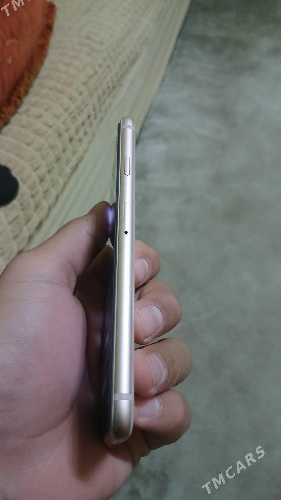 iphone 8 - Darganata - img 2