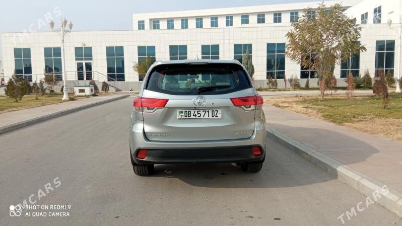 Toyota Highlander 2017 - 430 000 TMT - Дашогуз - img 5