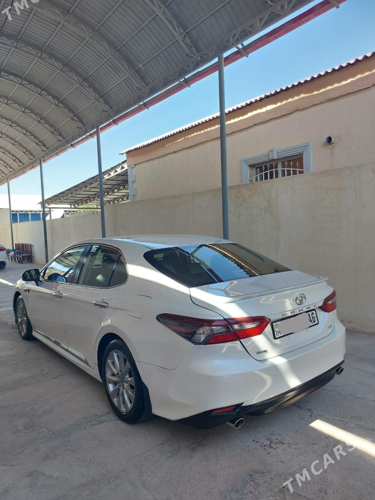 Toyota Camry 2018 - 255 000 TMT - Ашхабад - img 1