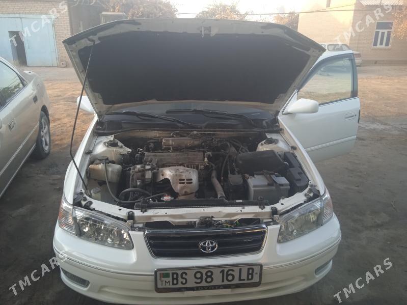 Toyota Camry 1999 - 110 000 TMT - Халач - img 1