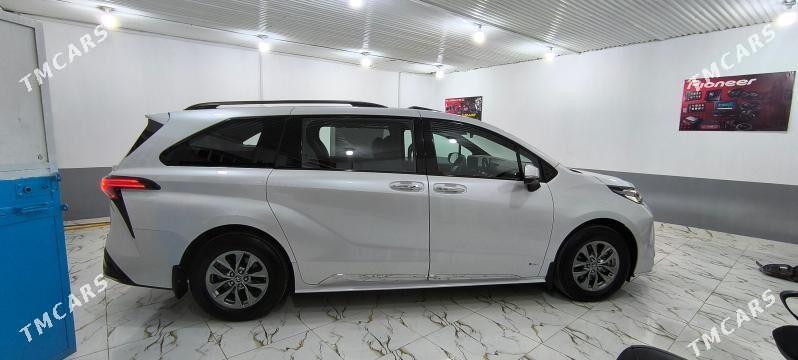Toyota Sienna 2022 - 690 000 TMT - 11 мкр - img 8