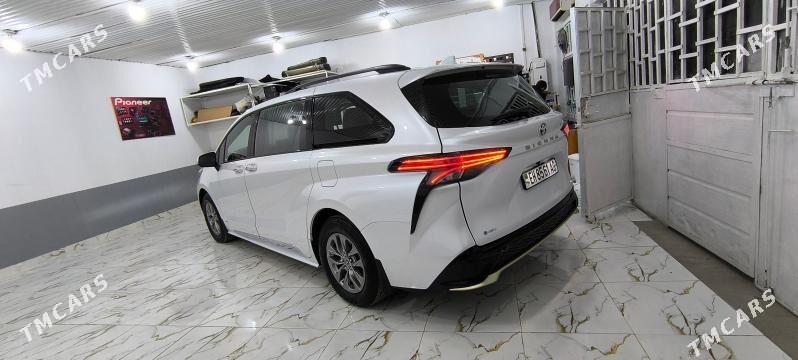 Toyota Sienna 2022 - 690 000 TMT - 11 мкр - img 7