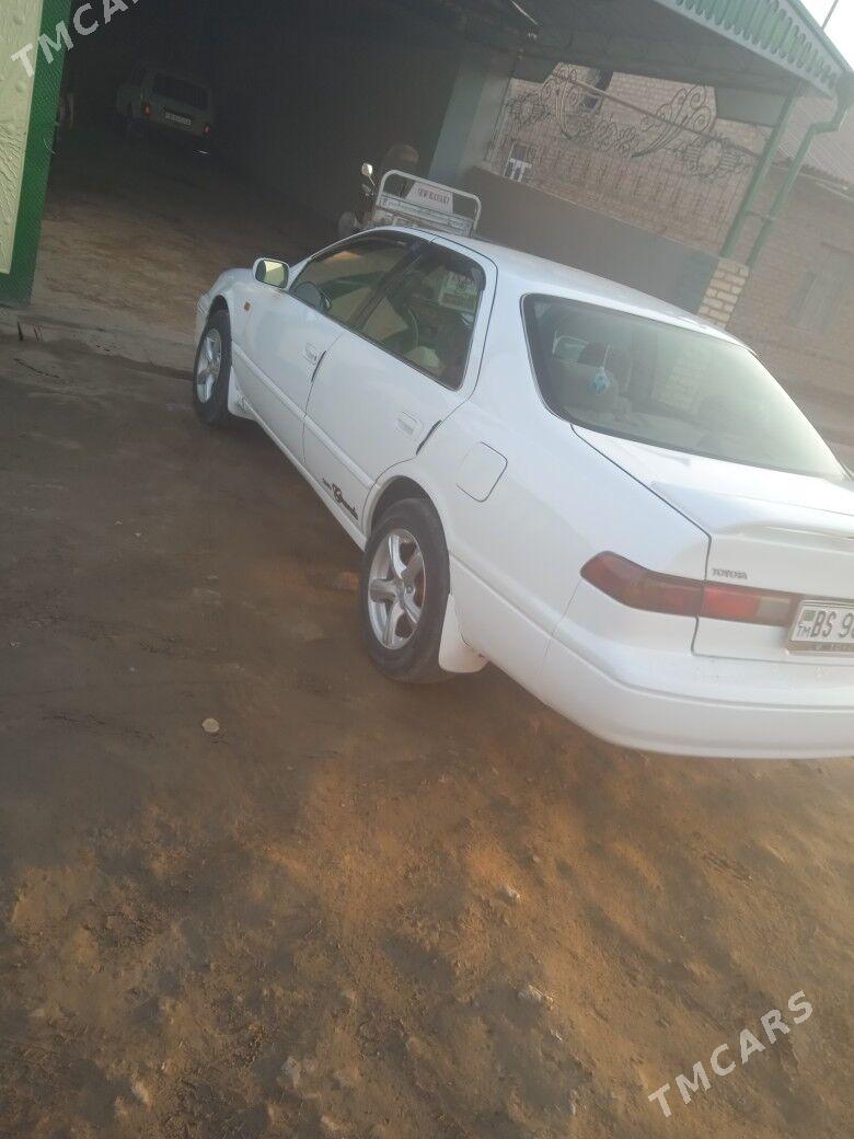 Toyota Camry 1999 - 110 000 TMT - Халач - img 7