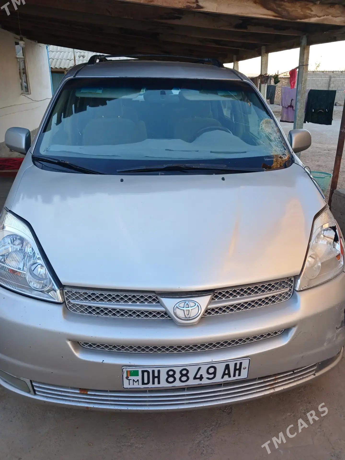 Toyota Sienna 2004 - 190 000 TMT - Серахс - img 5