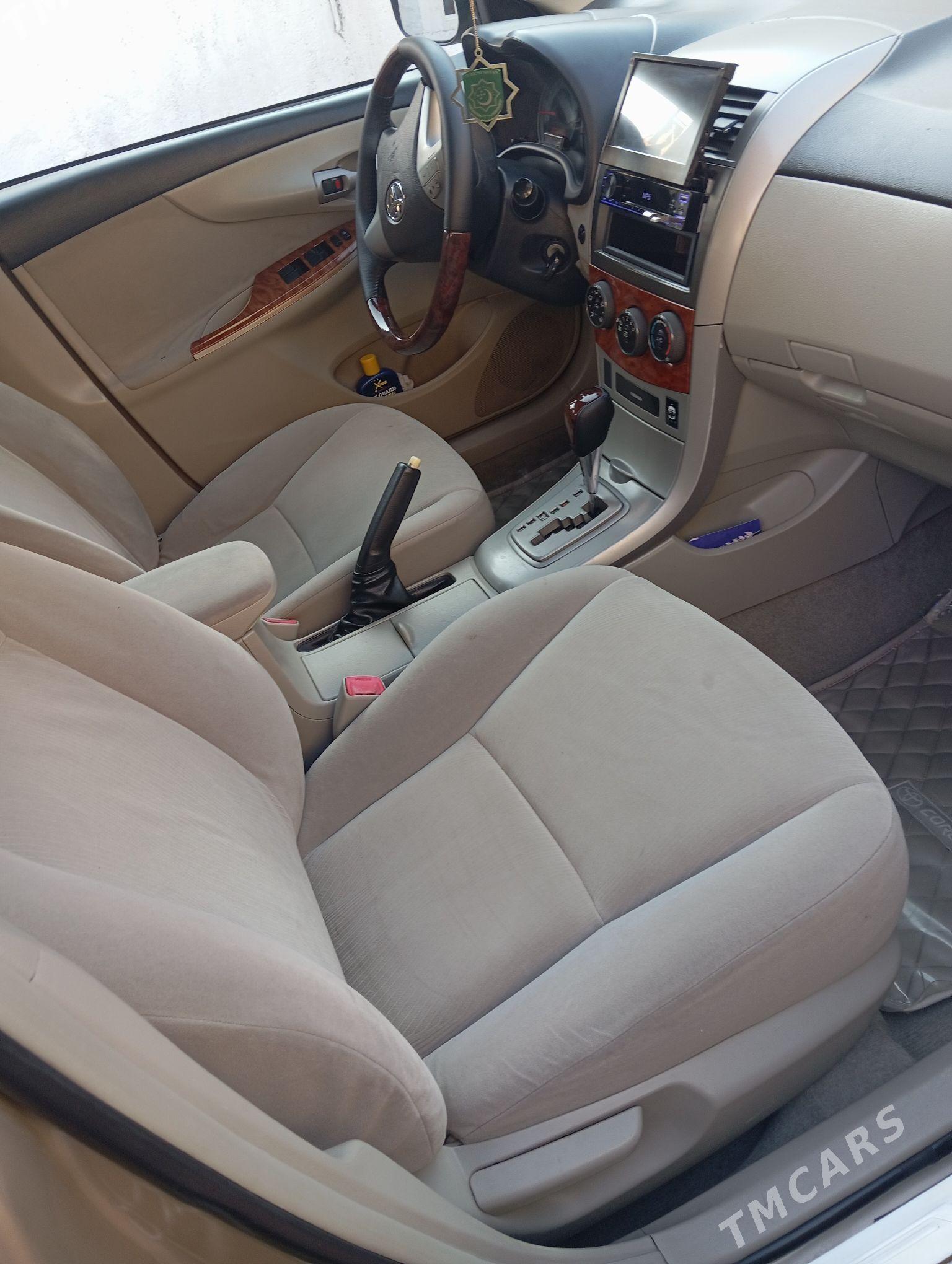 Toyota Corolla 2010 - 190 000 TMT - Türkmenbaşy - img 5