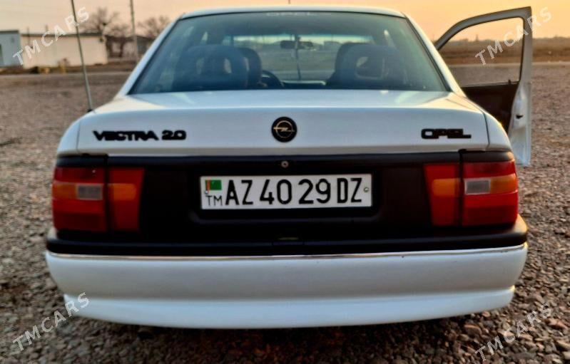 Opel Vectra 1993 - 40 000 TMT - Губадаг - img 4